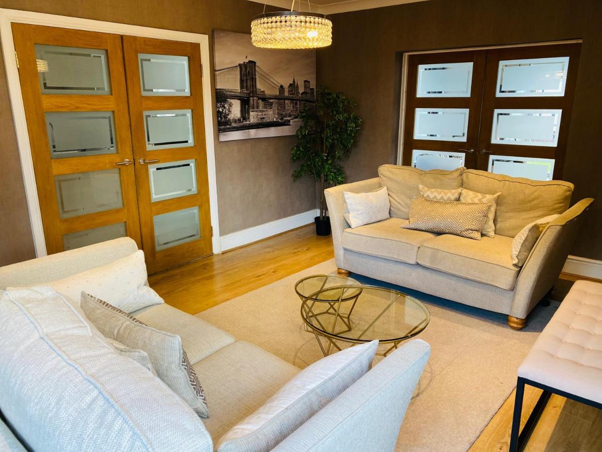Mayors House Ideal For Groups & Business Villa Peterborough Buitenkant foto