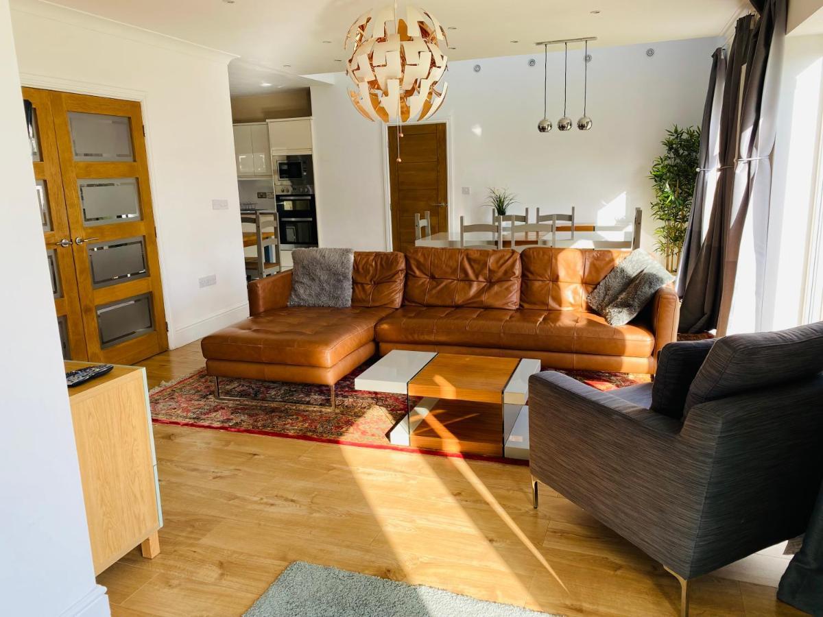 Mayors House Ideal For Groups & Business Villa Peterborough Buitenkant foto