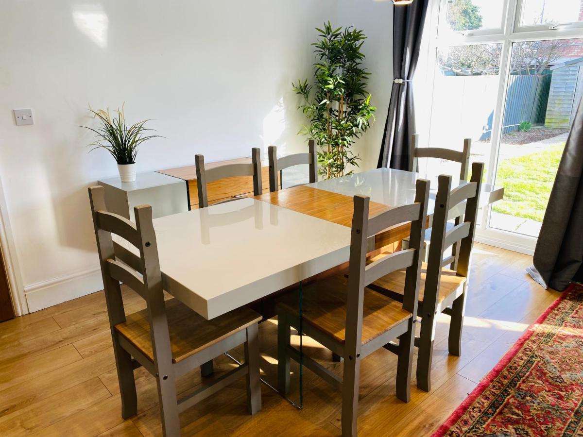 Mayors House Ideal For Groups & Business Villa Peterborough Buitenkant foto